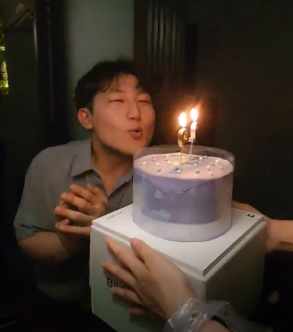 생일을 함께 축하한 저녁 자리