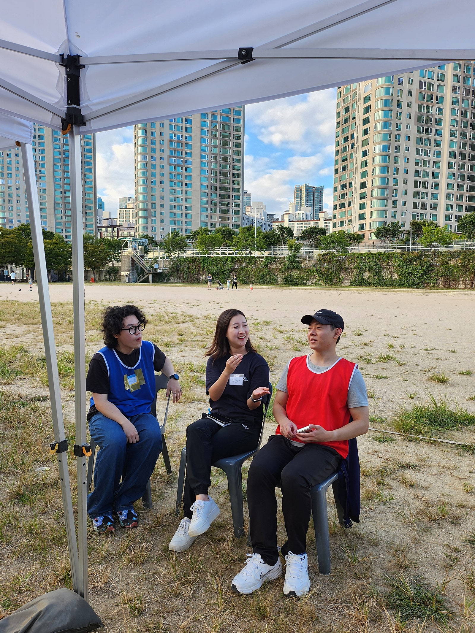 스파이 선정된 2인